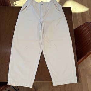 American Eagle Outfitters Women's Cream Corduroy Pants